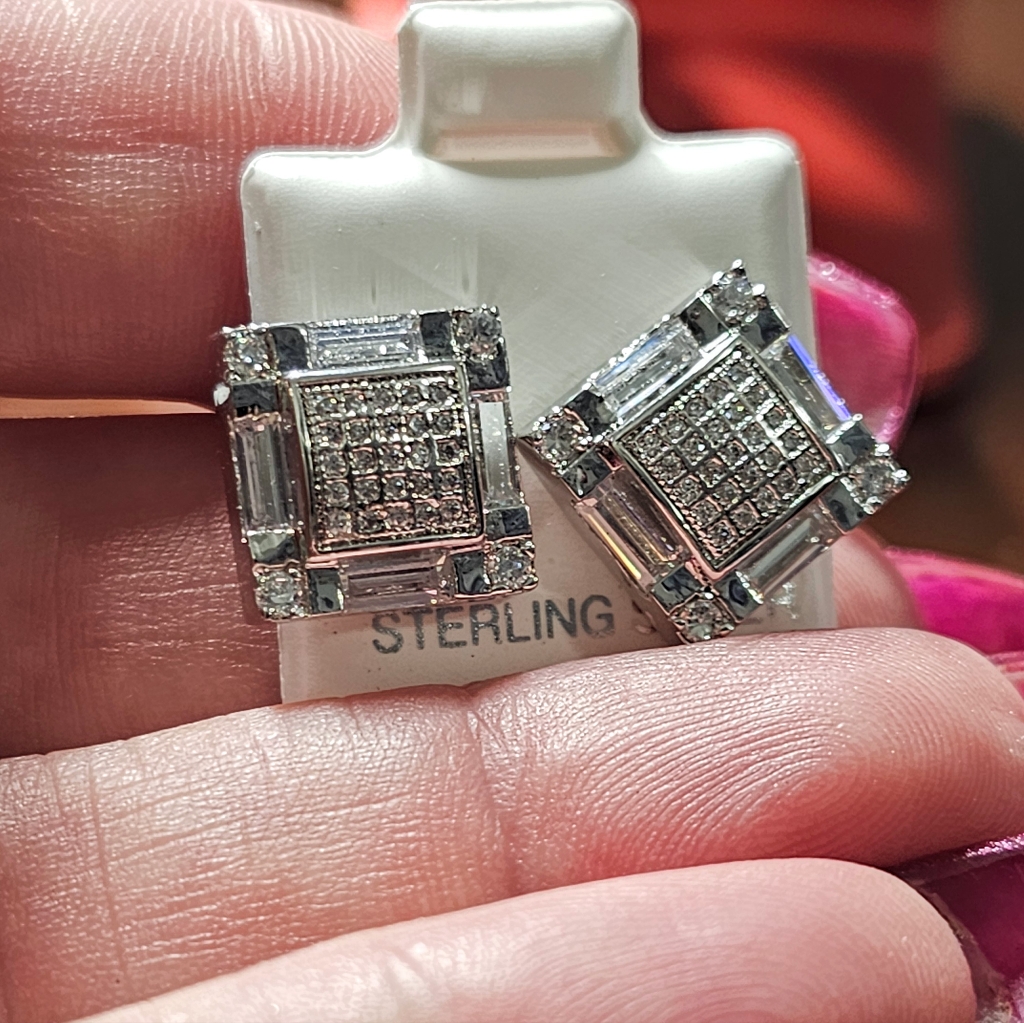 Sterling Silver And Moissanite Earrings 70$